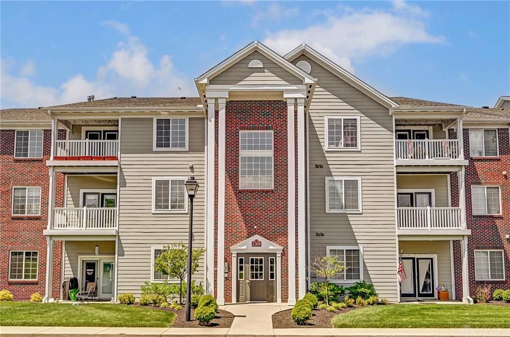 Property Photo: 2305 Pinnacle Court 309 OH 45324