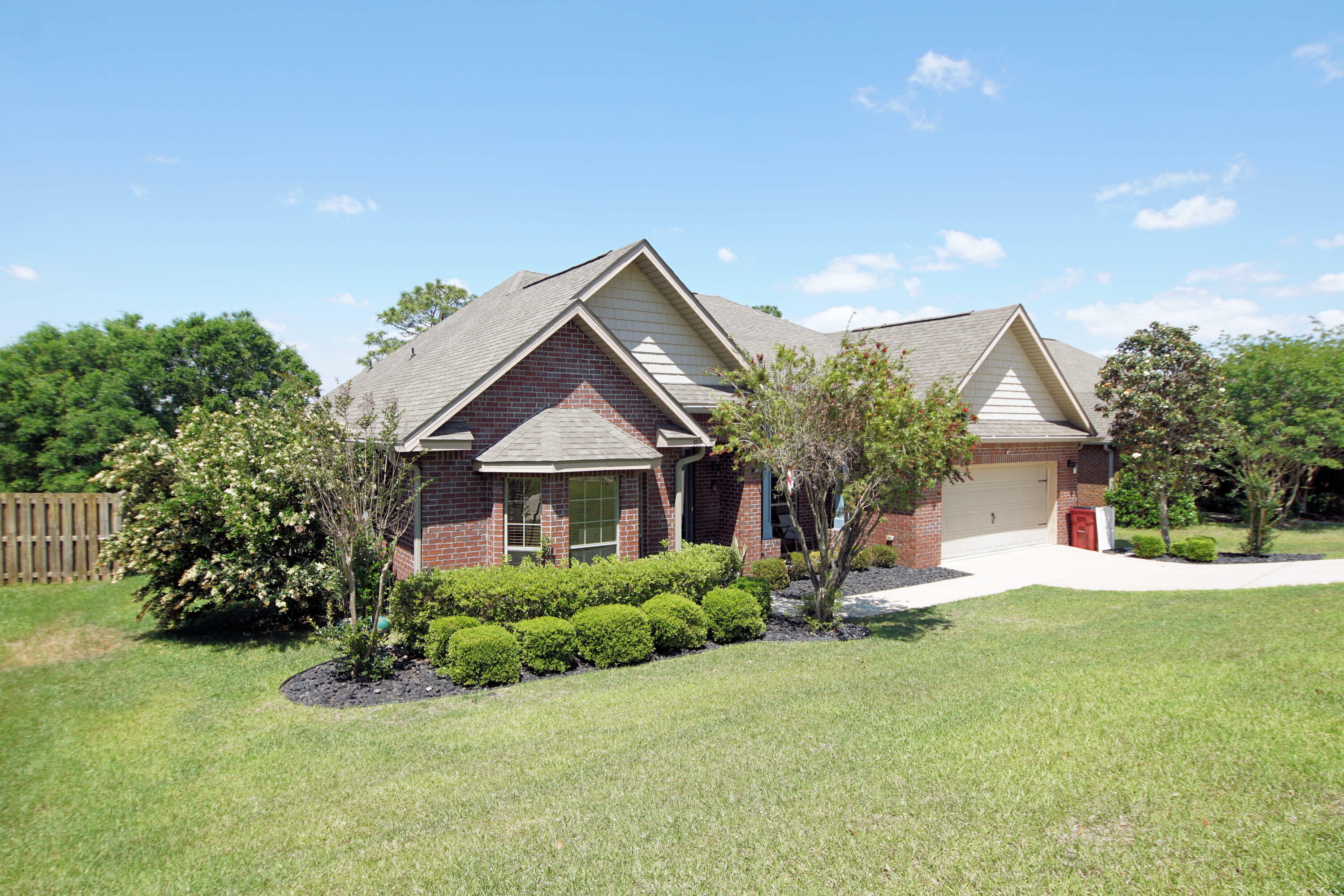 Property Photo:  509 Pheasant Trail  FL 32536 