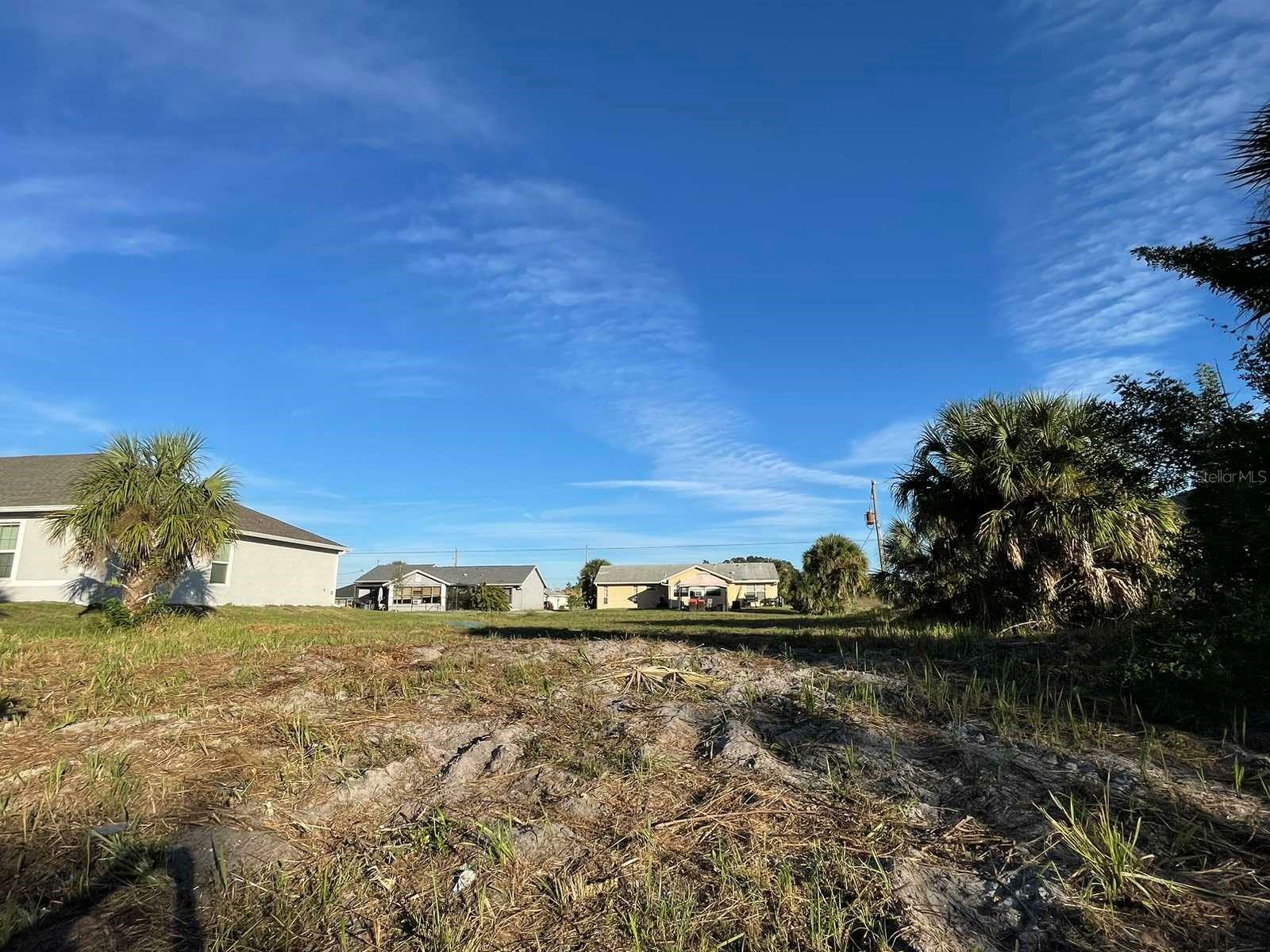 Property Photo:  Floribanna Street  FL 34287 