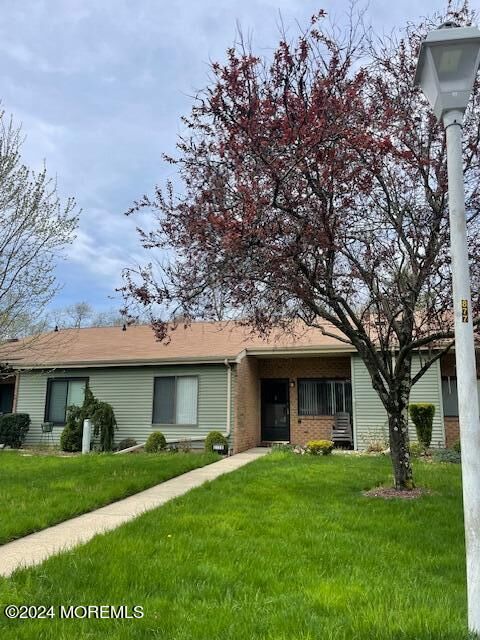 Property Photo:  213 Medford Court  NJ 07726 