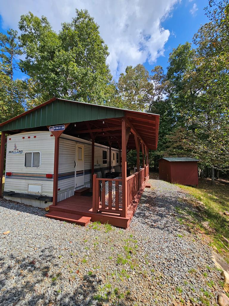 Property Photo: 64 10th Street GA 30540