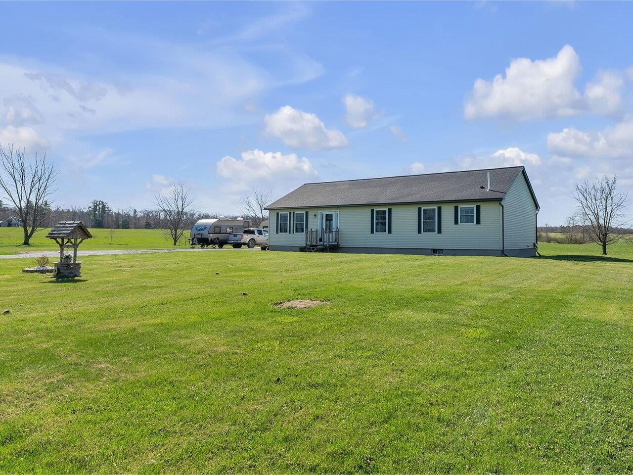 Property Photo:  4621 Town Line Road  VT 05734 