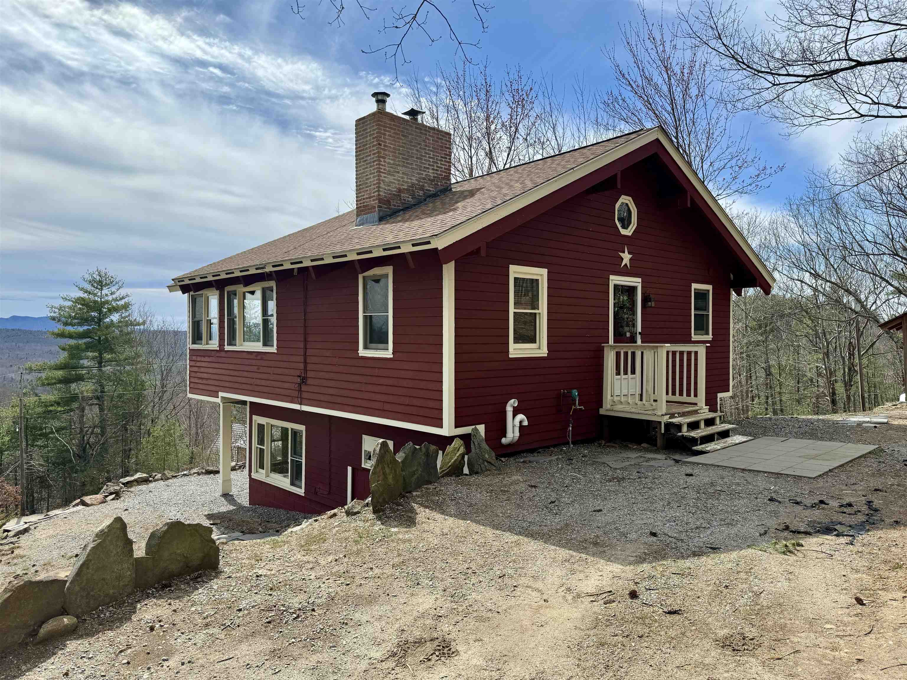 Property Photo:  260 Maplewold Road  NH 03281 