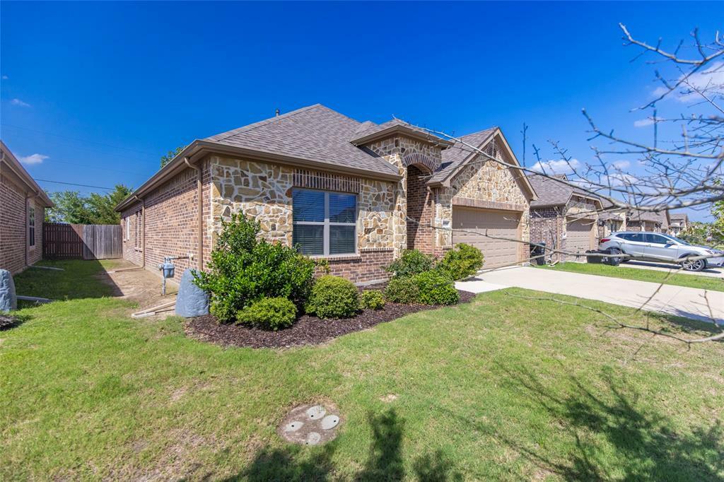 Property Photo:  634 Teakwood Drive  TX 75402 