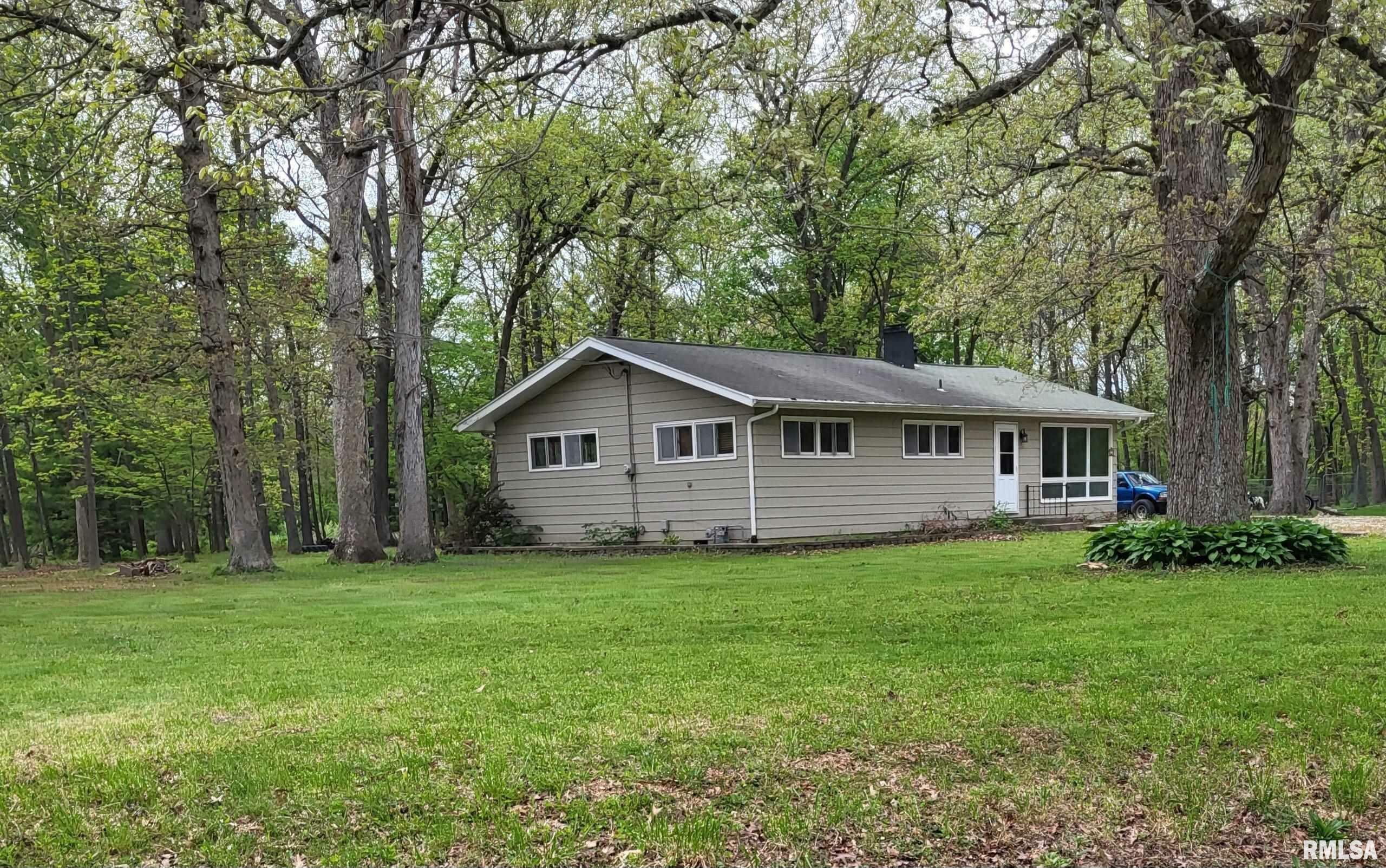 Property Photo:  1130 Windcrest Acres Street  IL 61401 