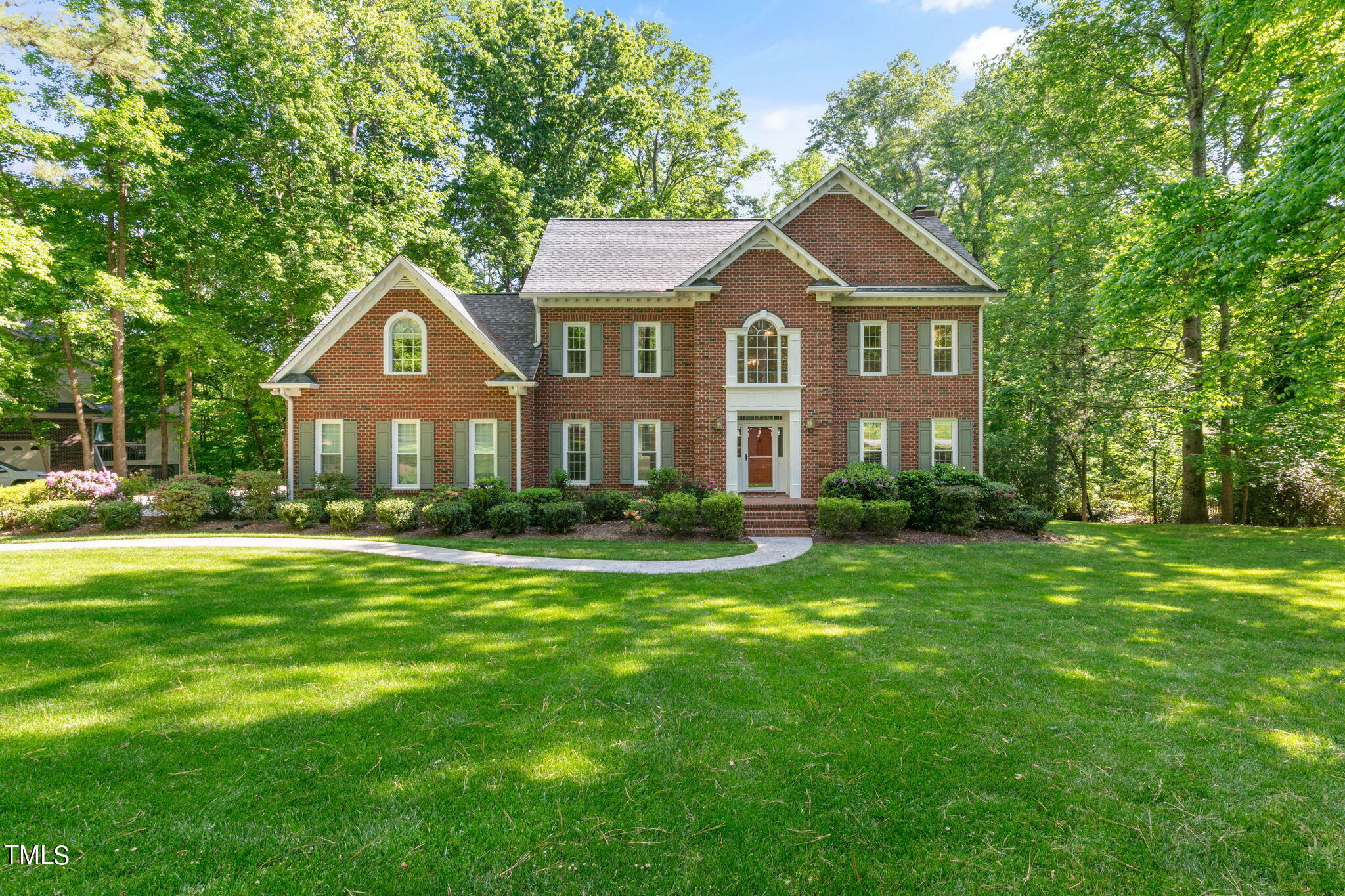 Property Photo:  9800 Woodsong Court  NC 27613 