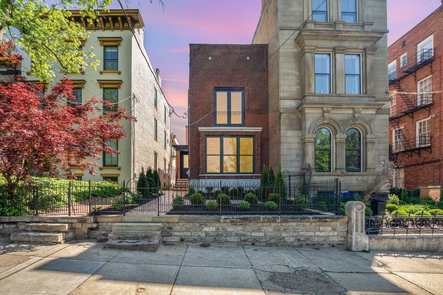 Property Photo:  1330 Broadway Street  OH 45202 