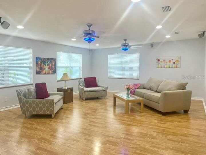 Property Photo: 13747 Bermuda Drive FL 33776