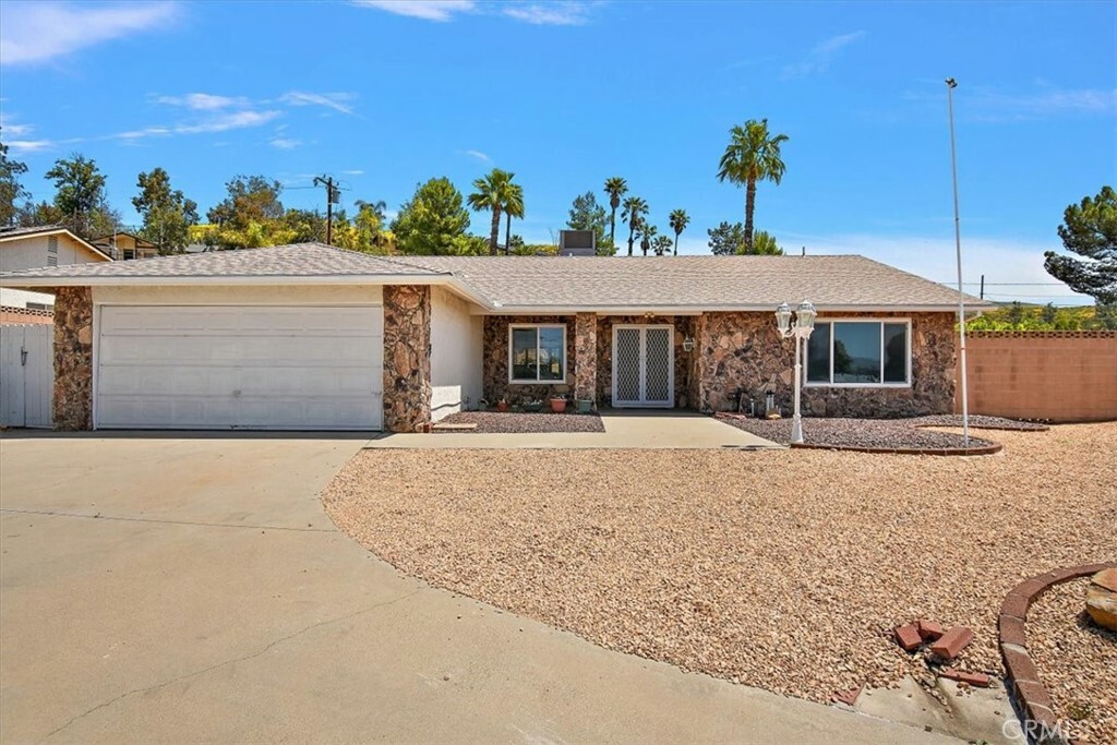 Property Photo:  28998 Bradley Road  CA 92586 