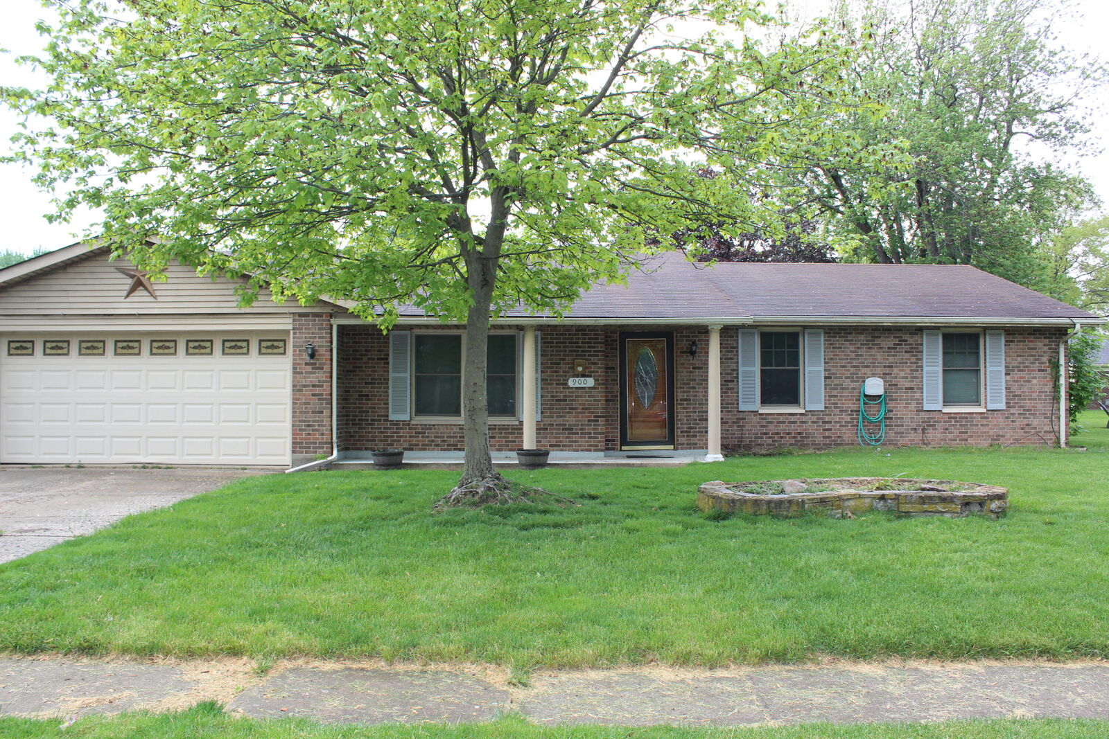 Property Photo: 900 Branford Road OH 45373