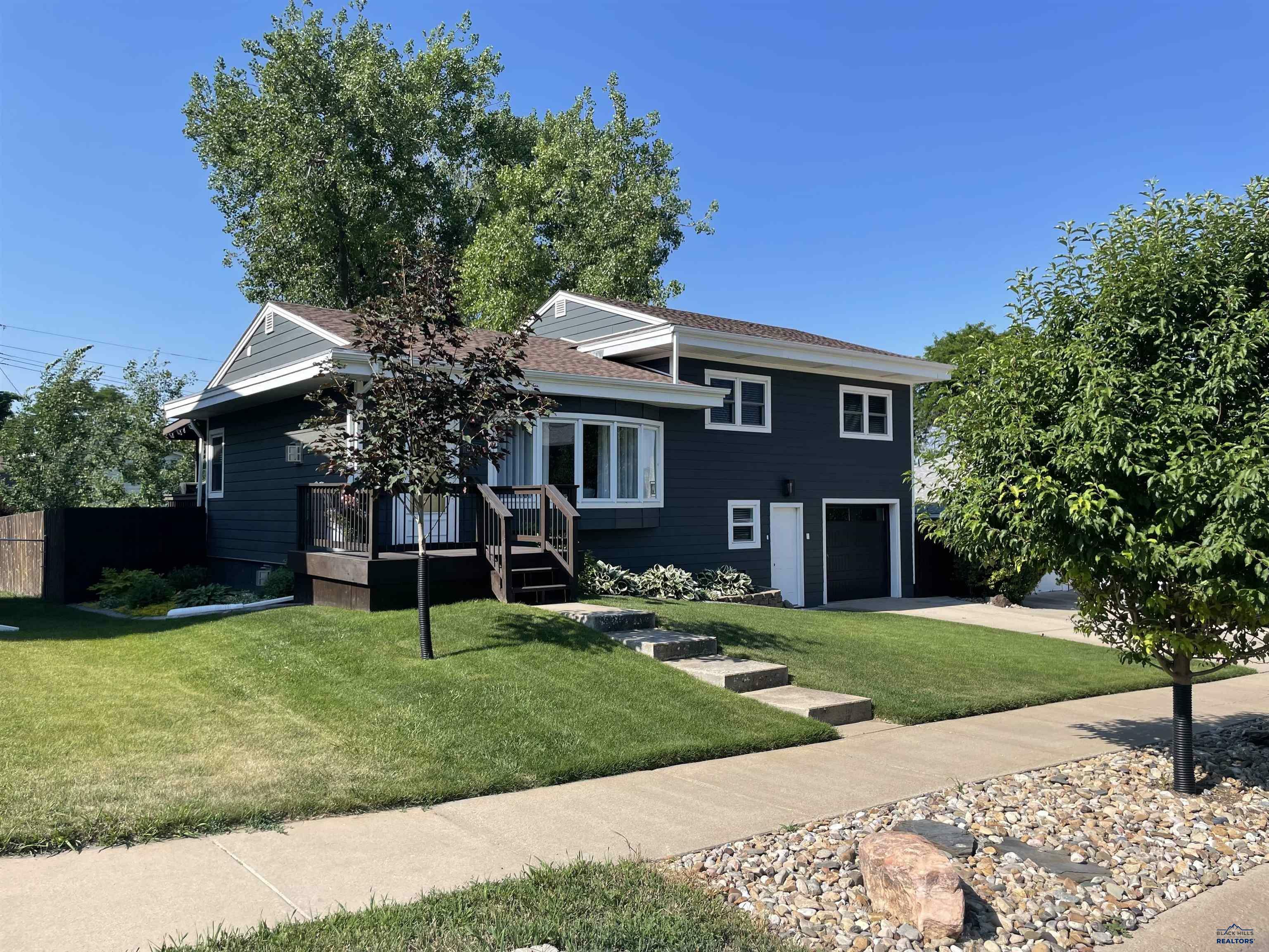 Property Photo:  2107 W St Anne  SD 57702 