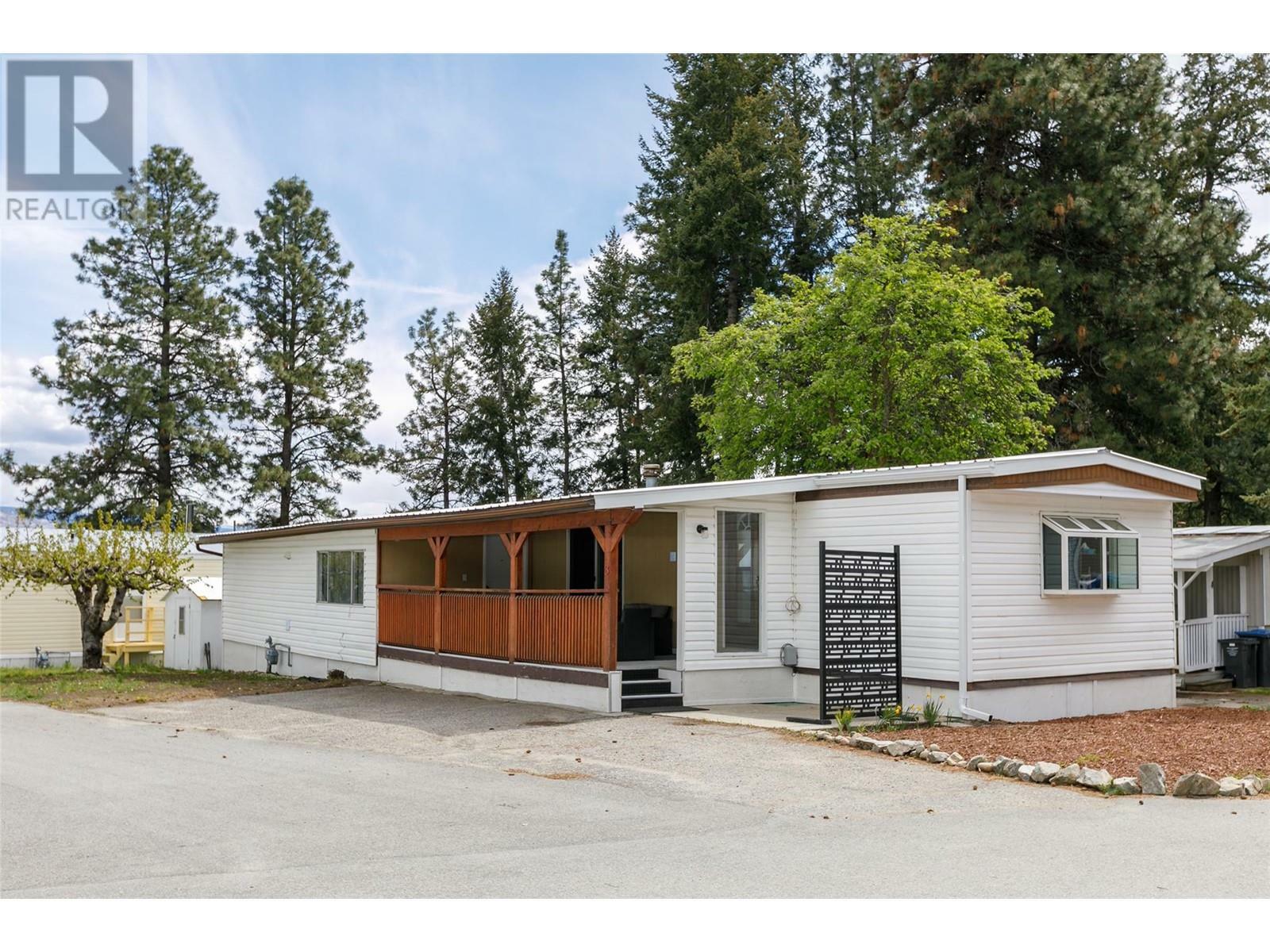 5371 Princeton Avenue 3  Peachland BC V0H 1X8 photo