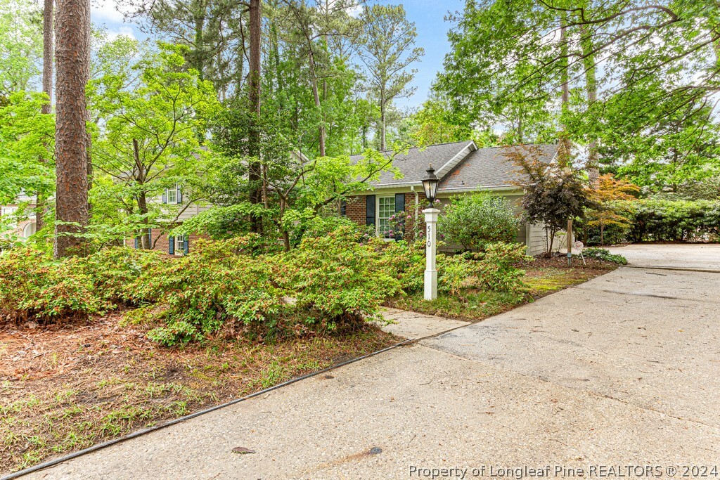 Property Photo:  510 Thorncliff Drive  NC 28303 