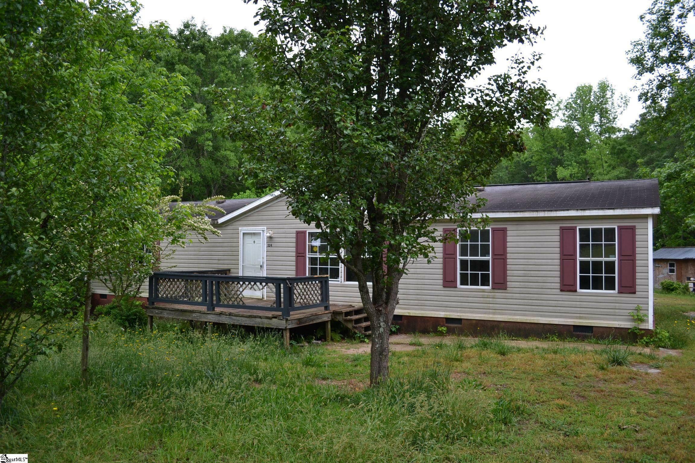 Property Photo: 124 Kirsch Drive SC 29697
