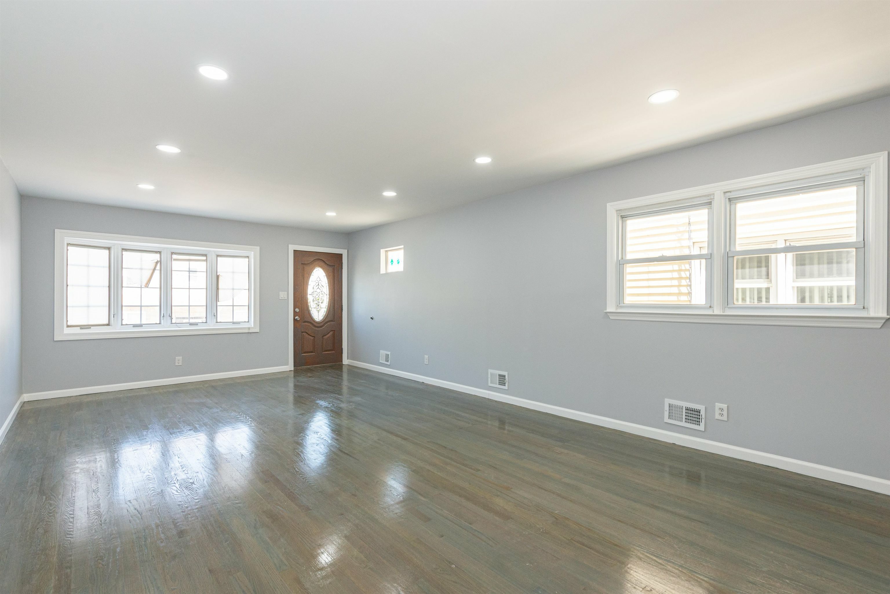 Property Photo:  20 Isabella Ave  NJ 07002 