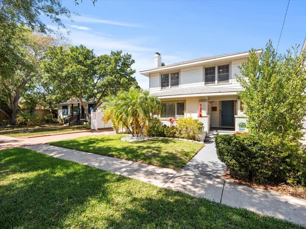 Property Photo:  243 21st Avenue N  FL 33704 