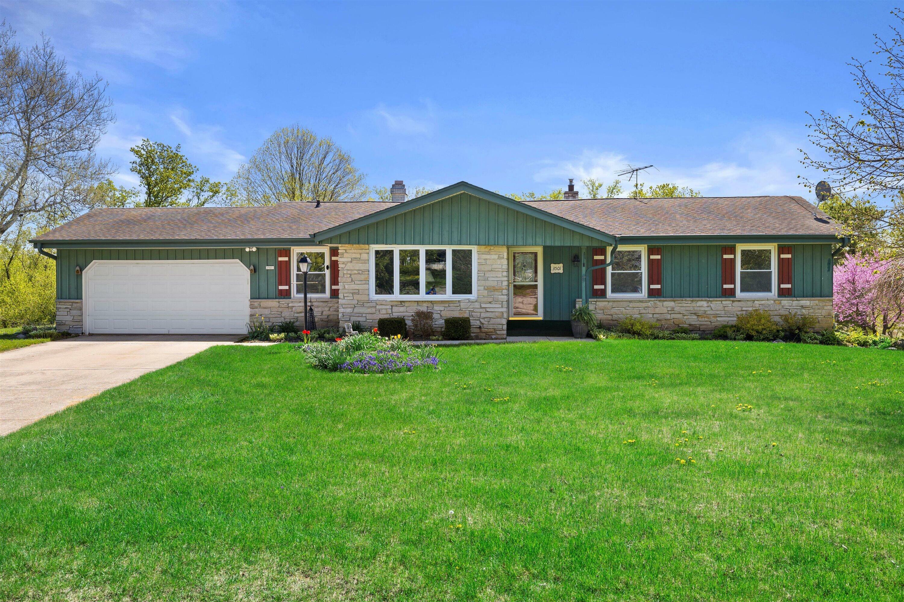 Property Photo: 3501 E St Huberts Ct WI 53033