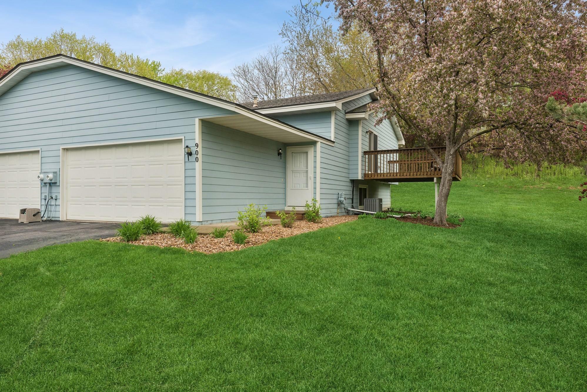 Property Photo:  900 Pontiac Lane  MN 55317 