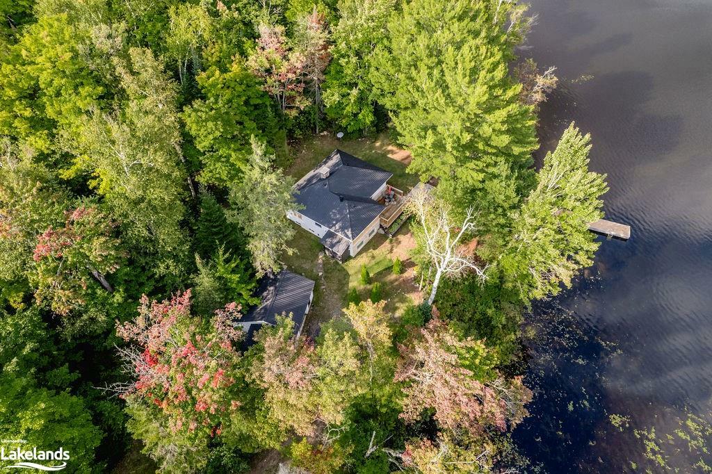 Property Photo:  1046 Pine Lake Shores Private Road  ON P0B 1A0 
