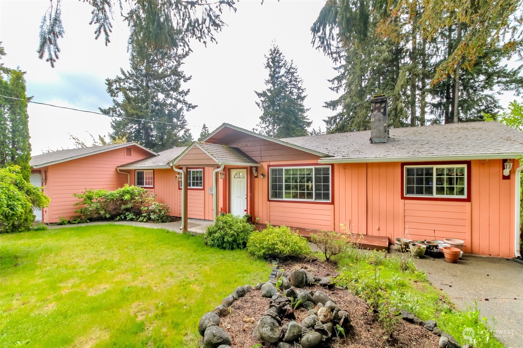 Property Photo:  206 133rd Avenue SE  WA 98576 