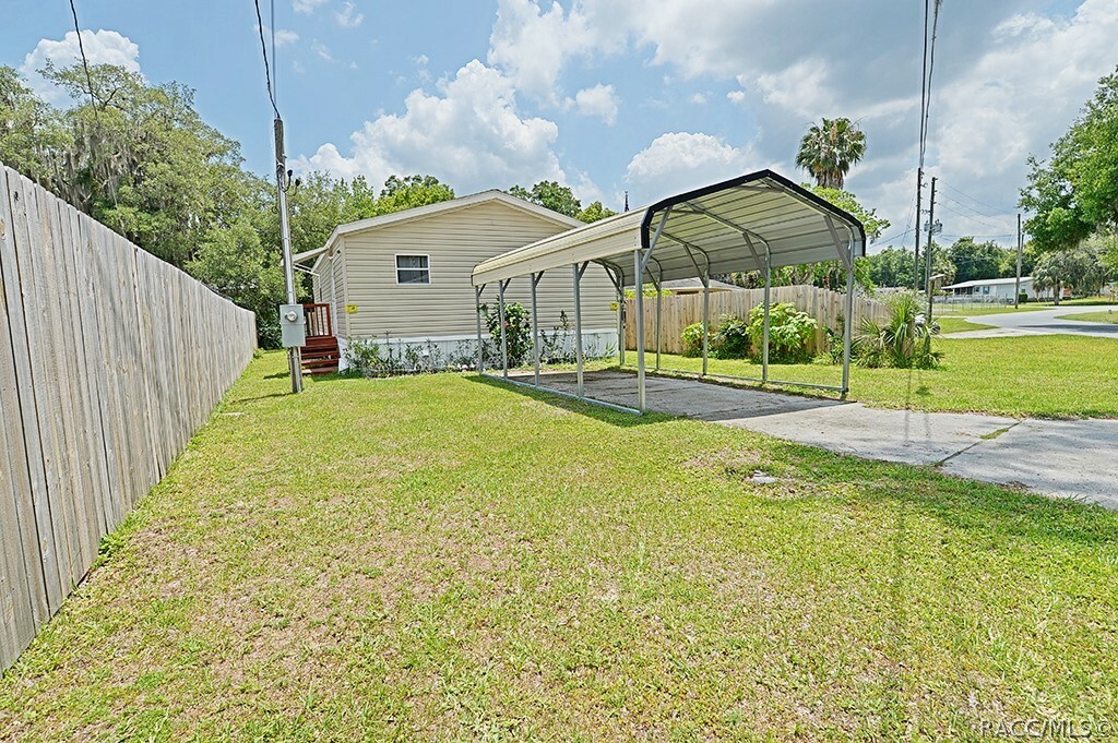 Property Photo:  4025 N Bluewater Drive  FL 34442 