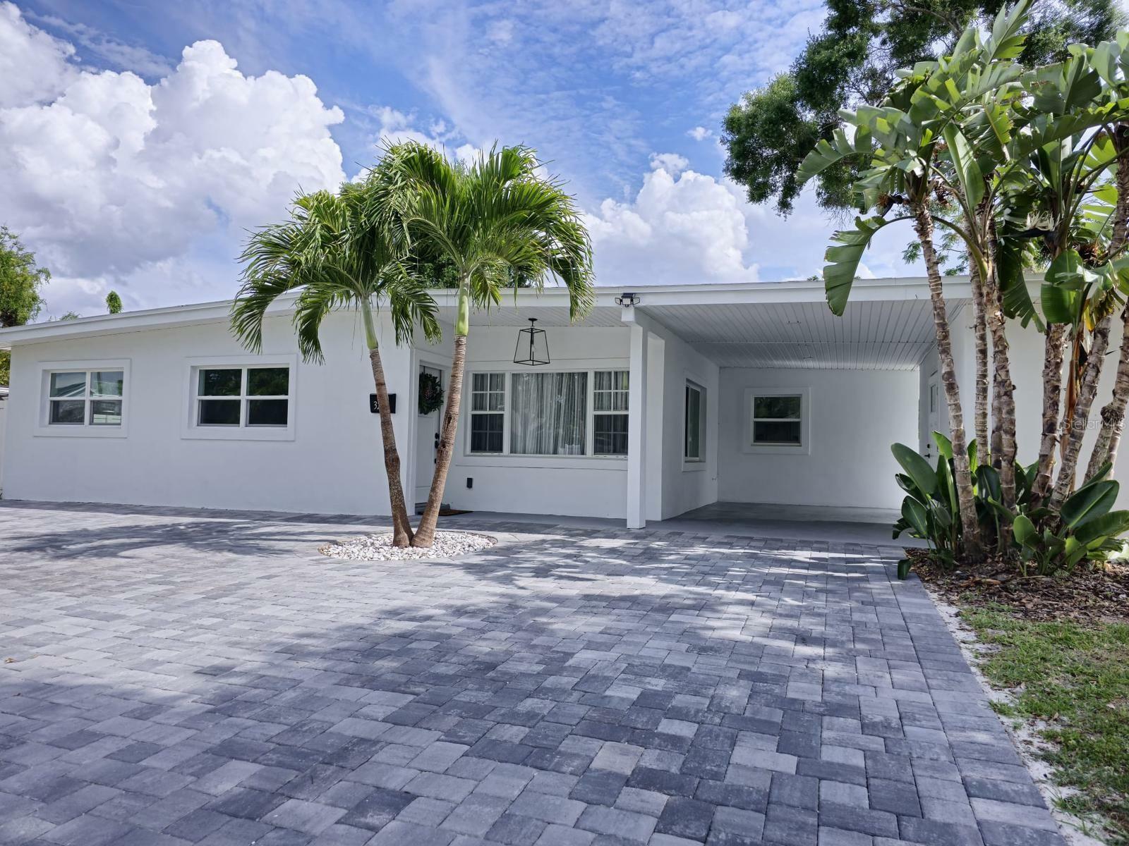 Property Photo: 3206 Joanne Drive FL 32806