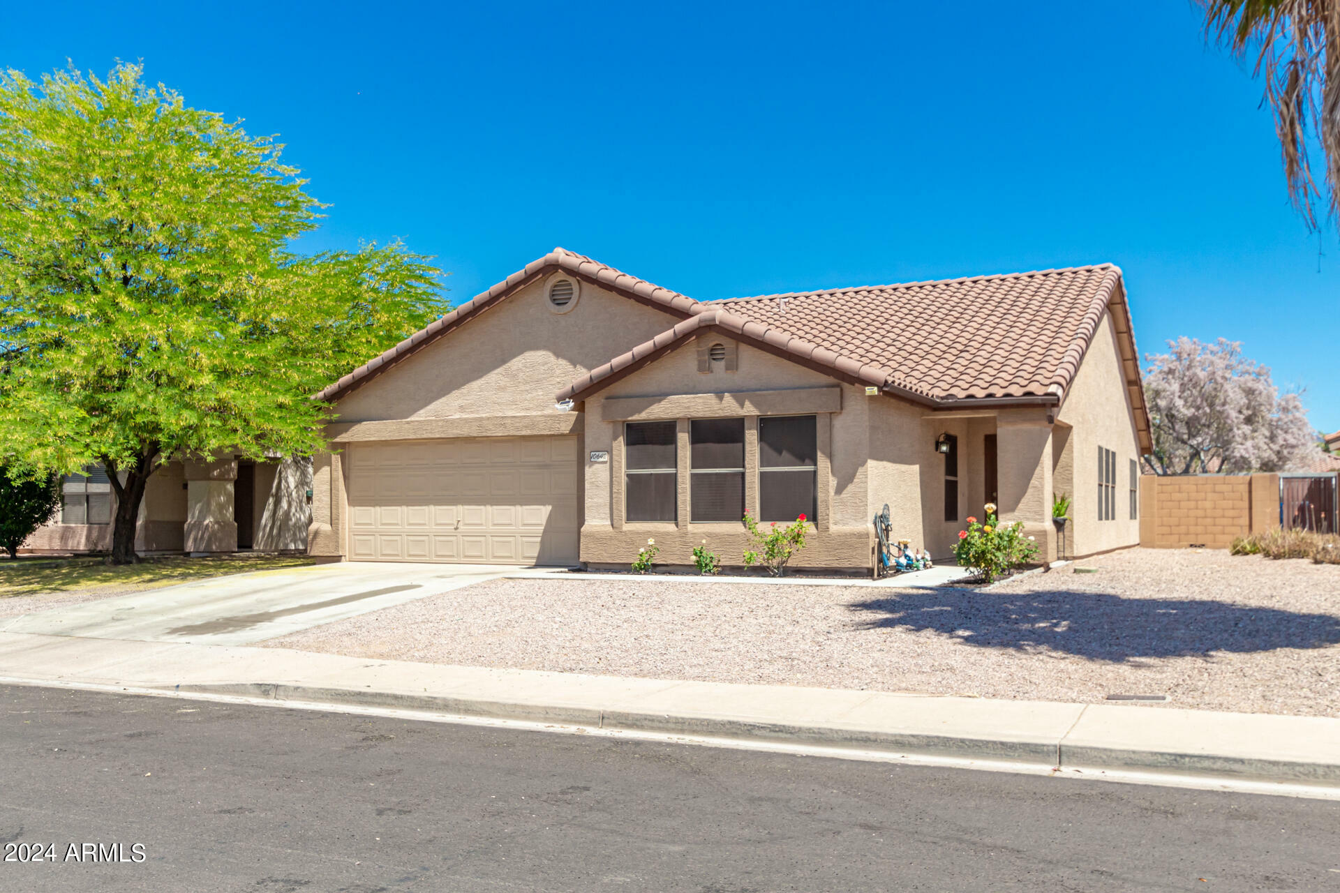 Property Photo:  10642 E Bramble Avenue  AZ 85208 