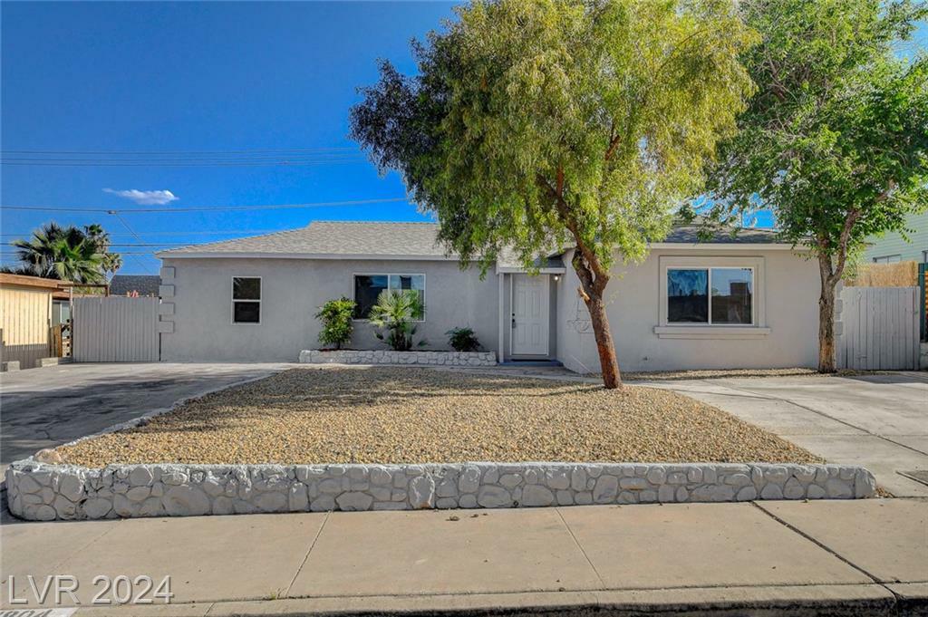 Property Photo:  1804 Howard Avenue  NV 89104 