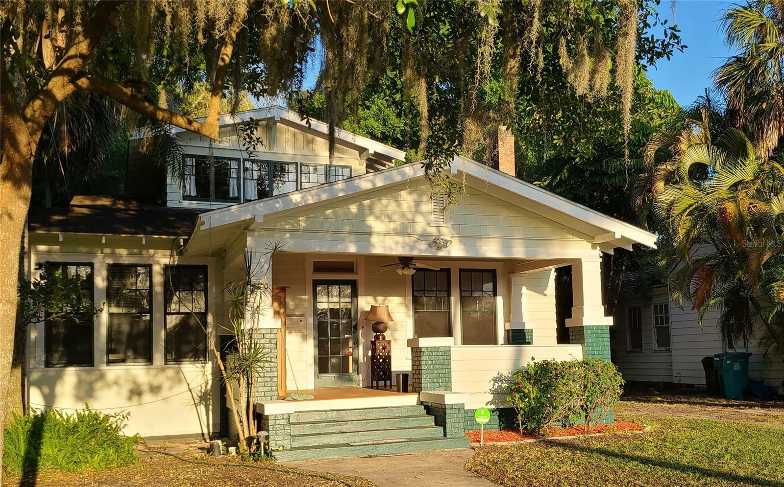 Property Photo:  120 S Thornton Avenue  FL 32801 