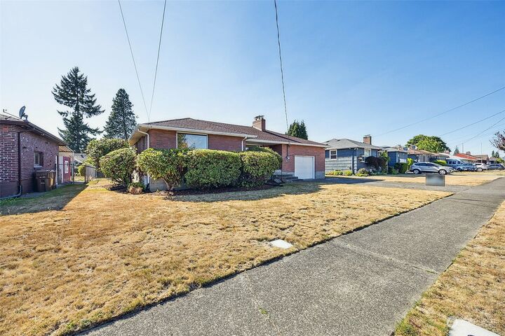 Property Photo:  6466 S I Street  WA 98408 
