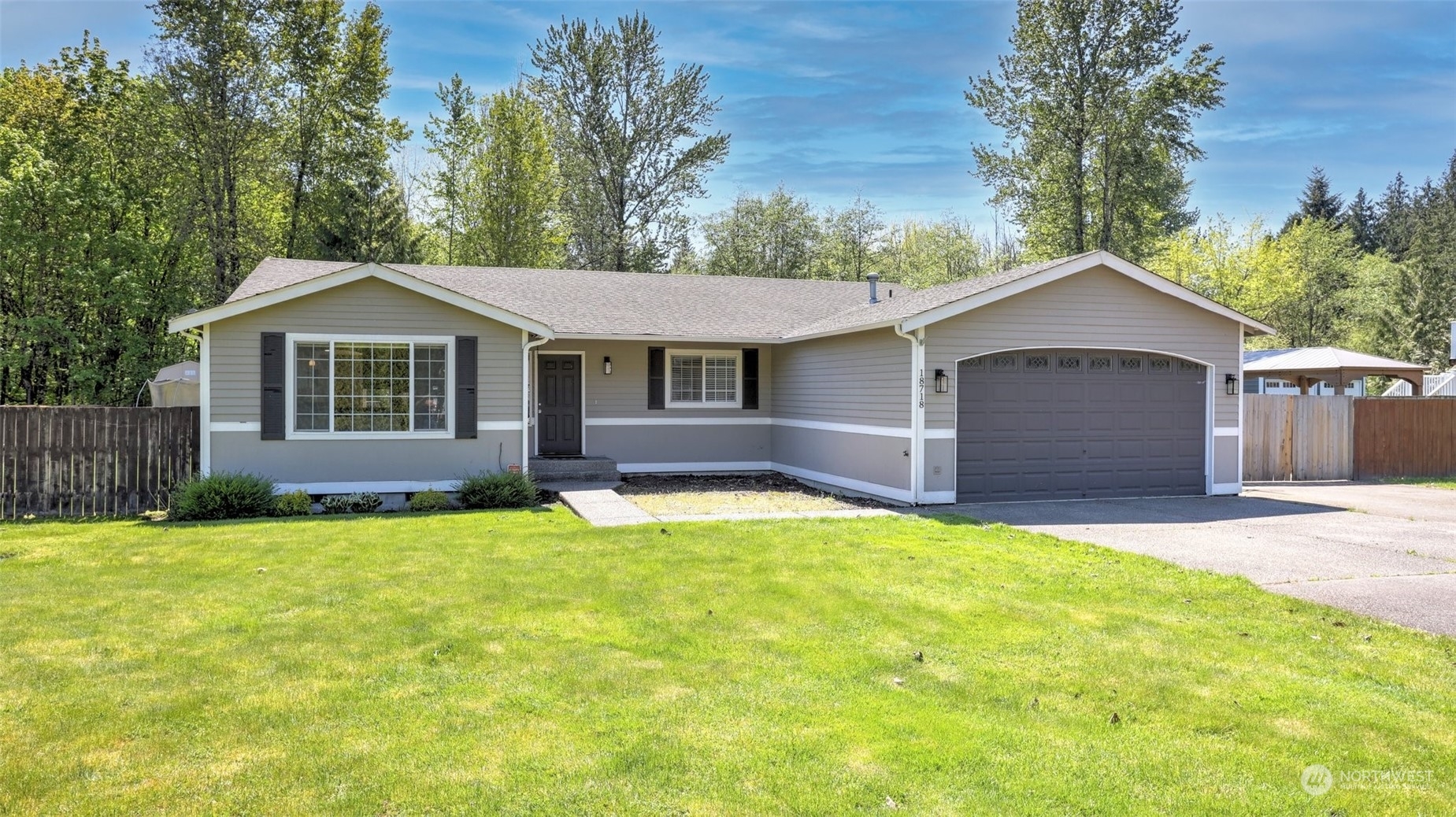 Property Photo: 18718 95th Street E WA 98391