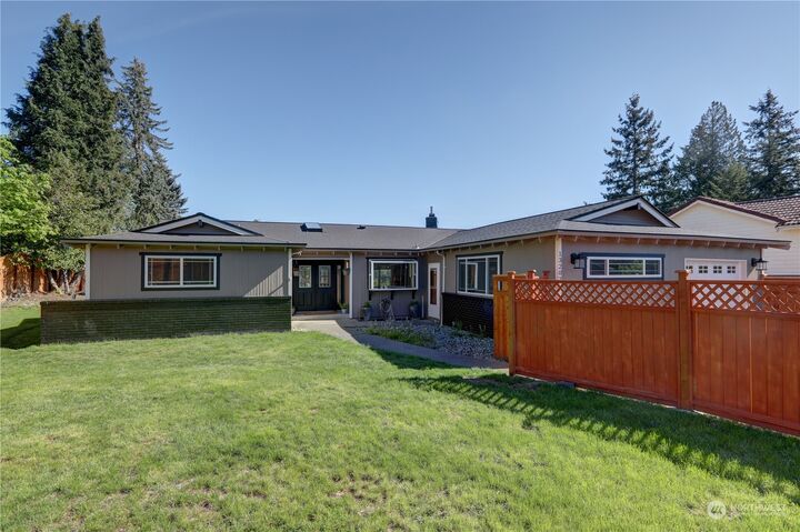 House for sale in Auburn 13202 SE 290th Street, Auburn, WA 98092