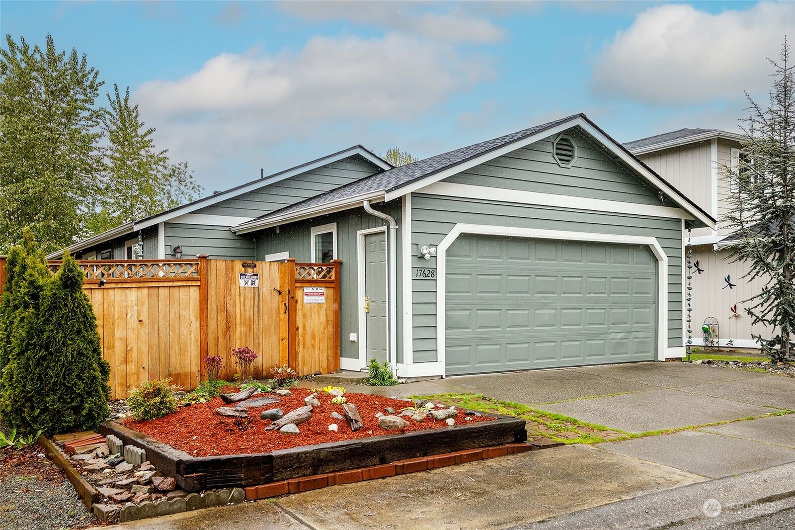 Property Photo: 17628 Spring Lane Avenue WA 98271