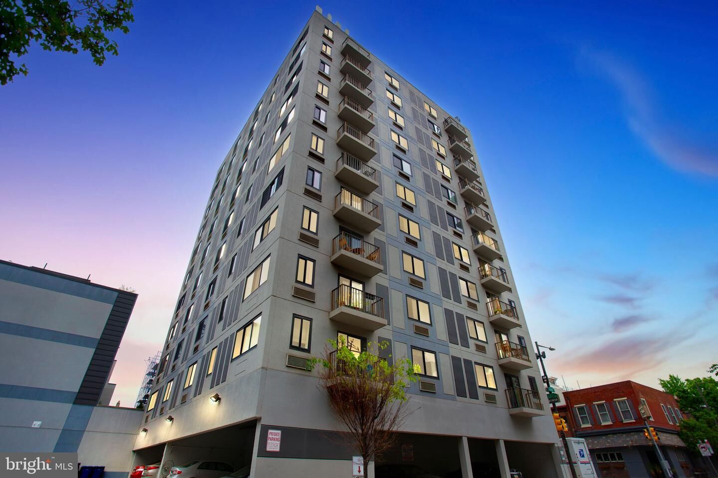 Property Photo:  2201 Cherry Street 904  PA 19103 