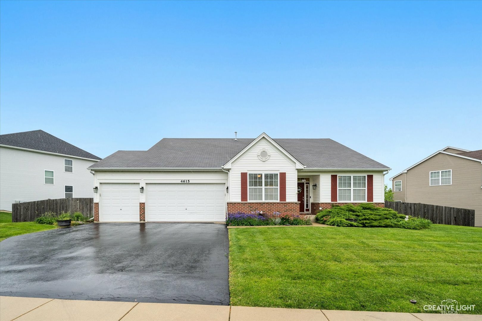 Property Photo:  4615 McLaren Drive  IL 60543 