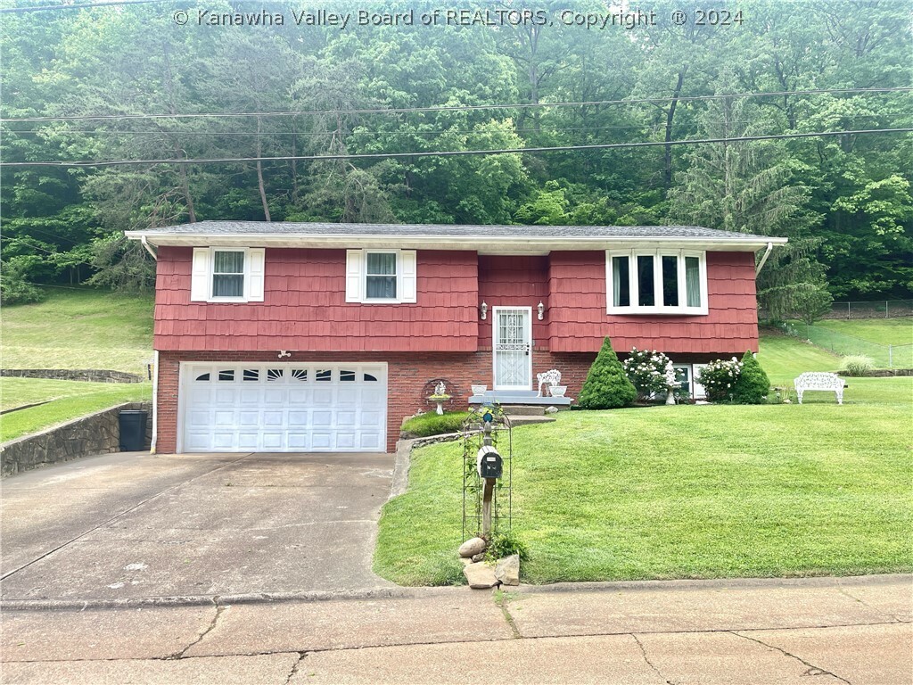 Property Photo:  219 Brookhaven Drive  WV 25213 