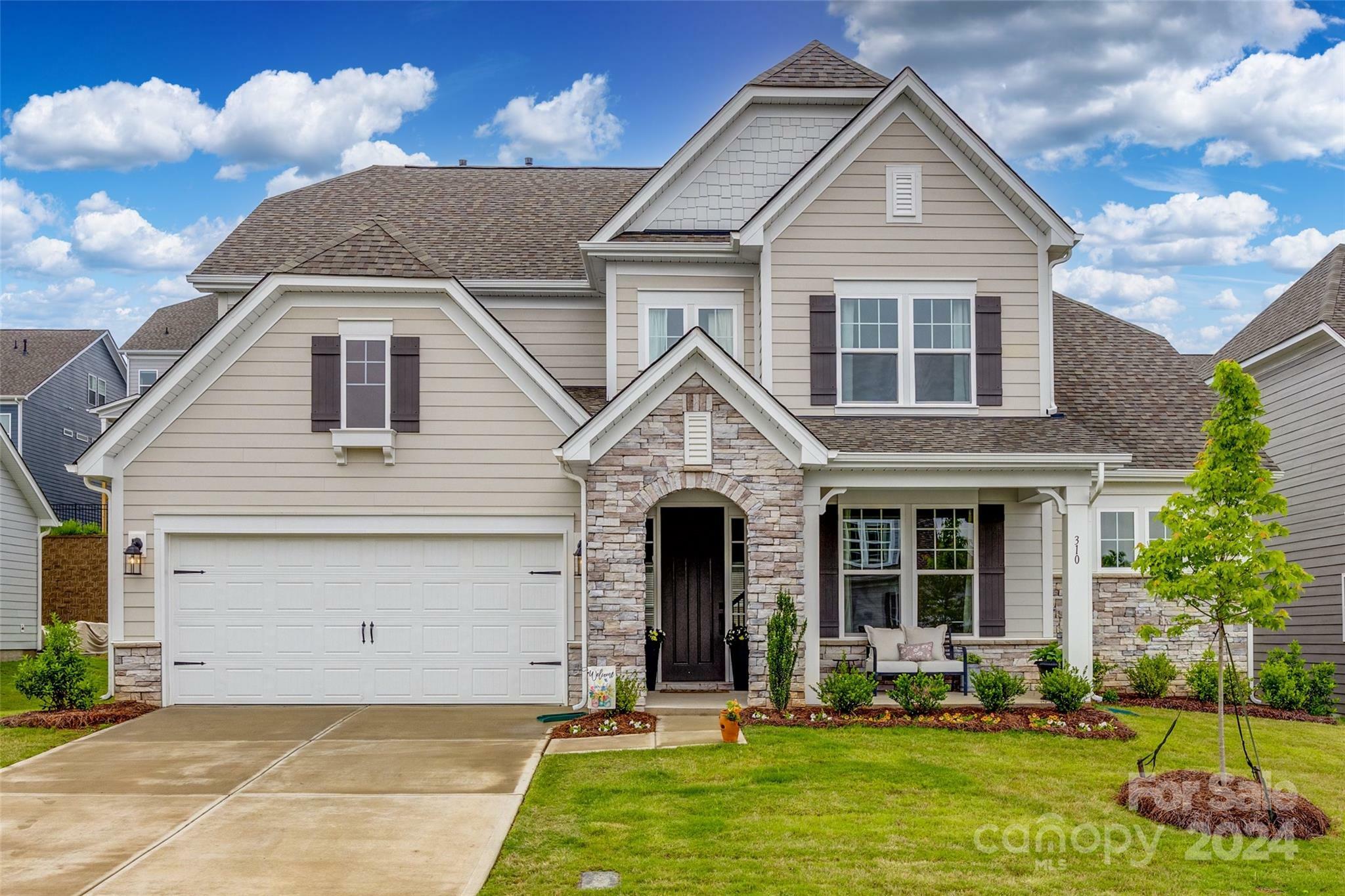 Property Photo: 310 Waterlynn Road W NC 28117