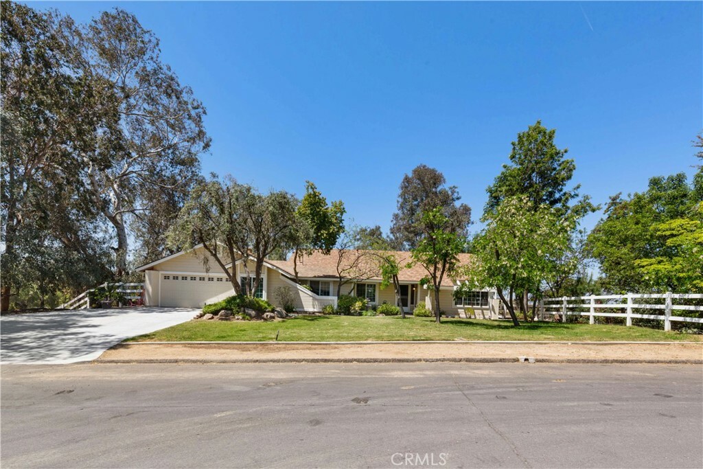 Property Photo:  19175 Wyler Road  CA 92570 