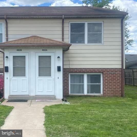 Property Photo:  482 State Street  PA 18041 