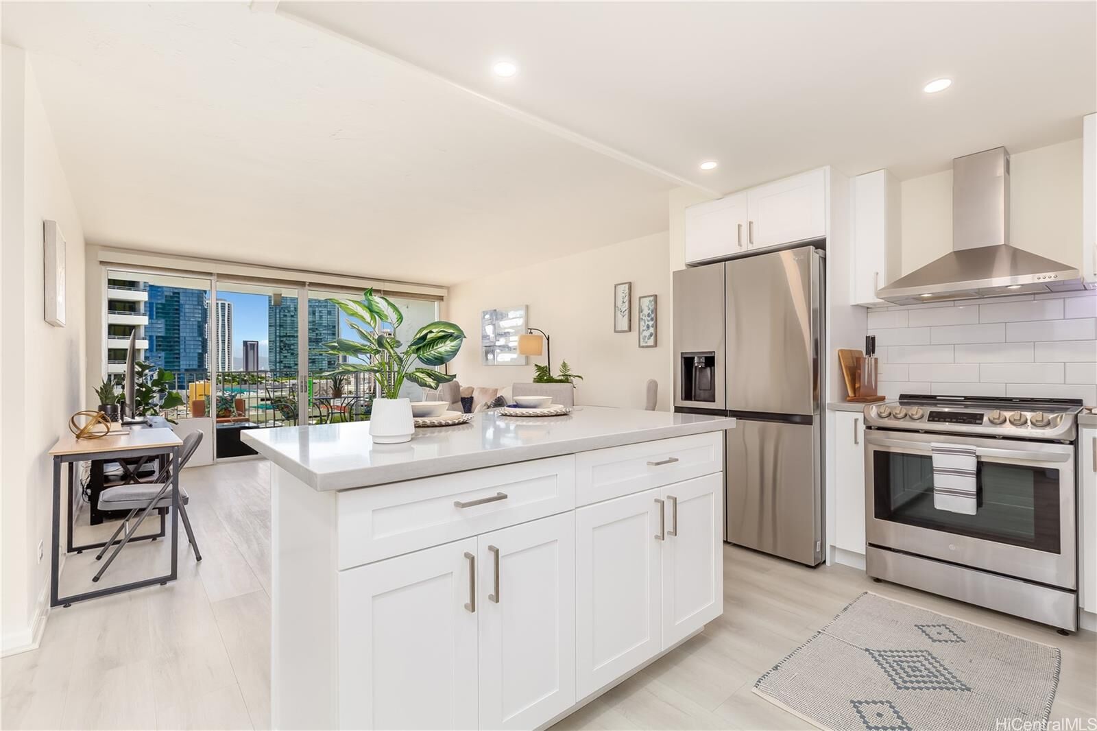 Property Photo: 1350 Ala Moana Boulevard 1505 HI 96814