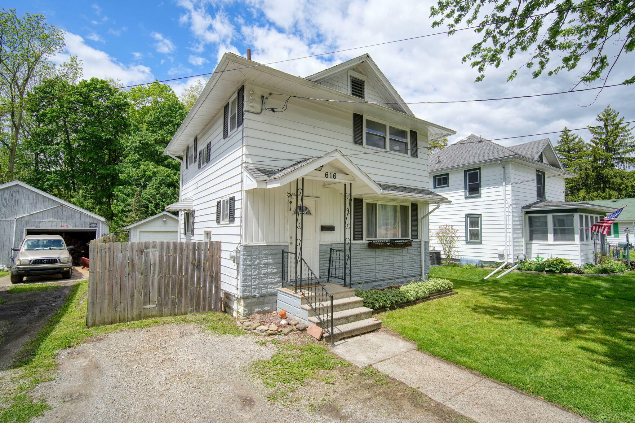 Property Photo:  616 Gilbert Street  MI 49202 