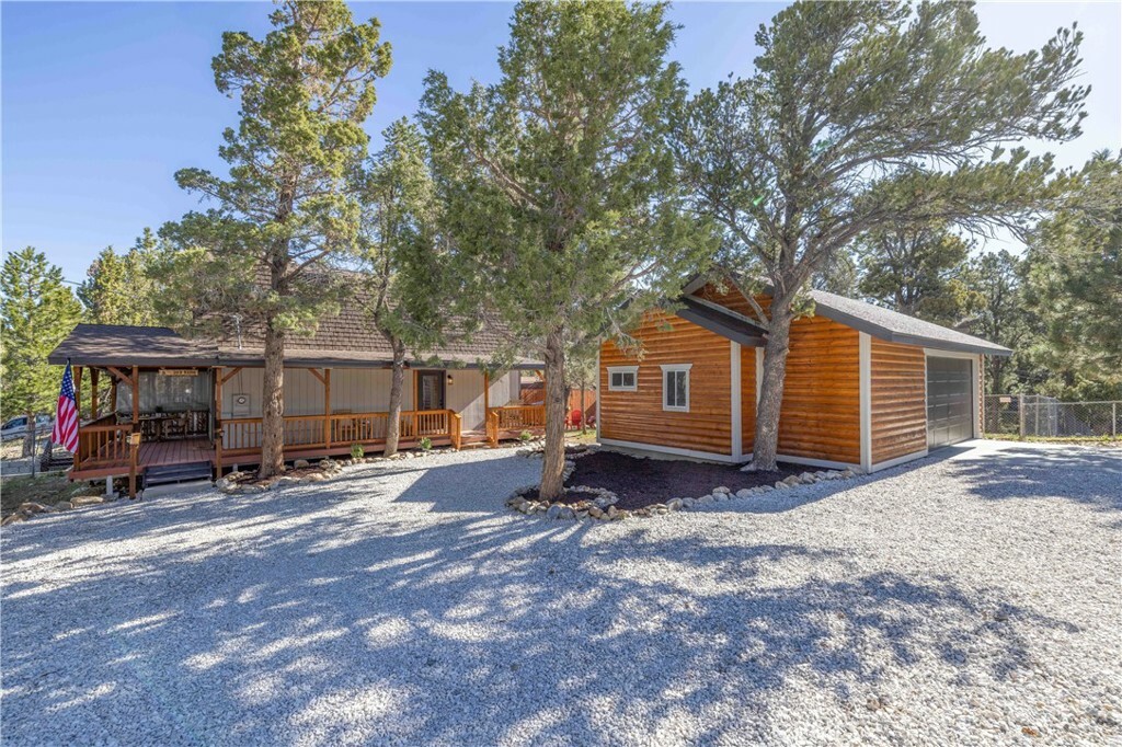 Property Photo: 209 Kern Avenue CA 92386