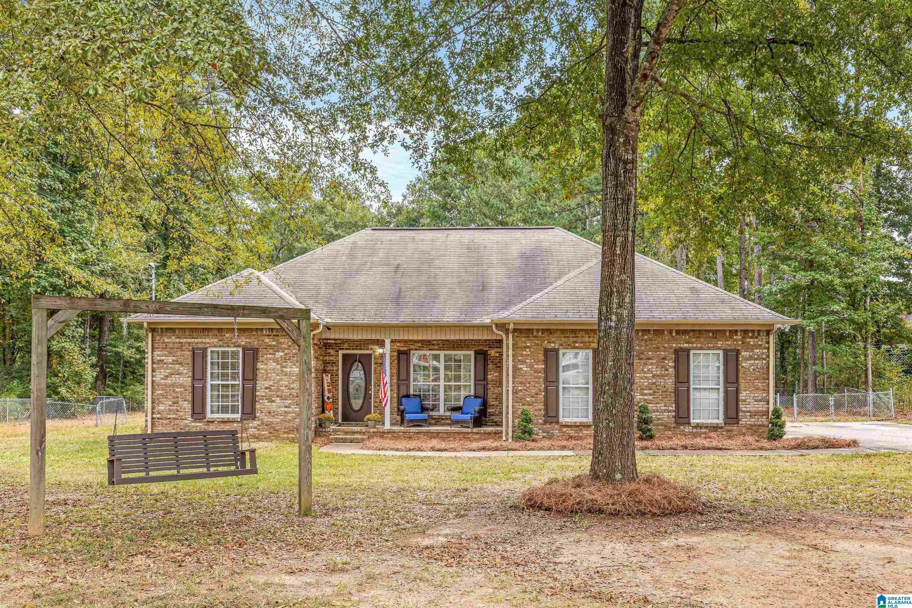 Property Photo:  60 Oak Ridge Lane  AL 35160 