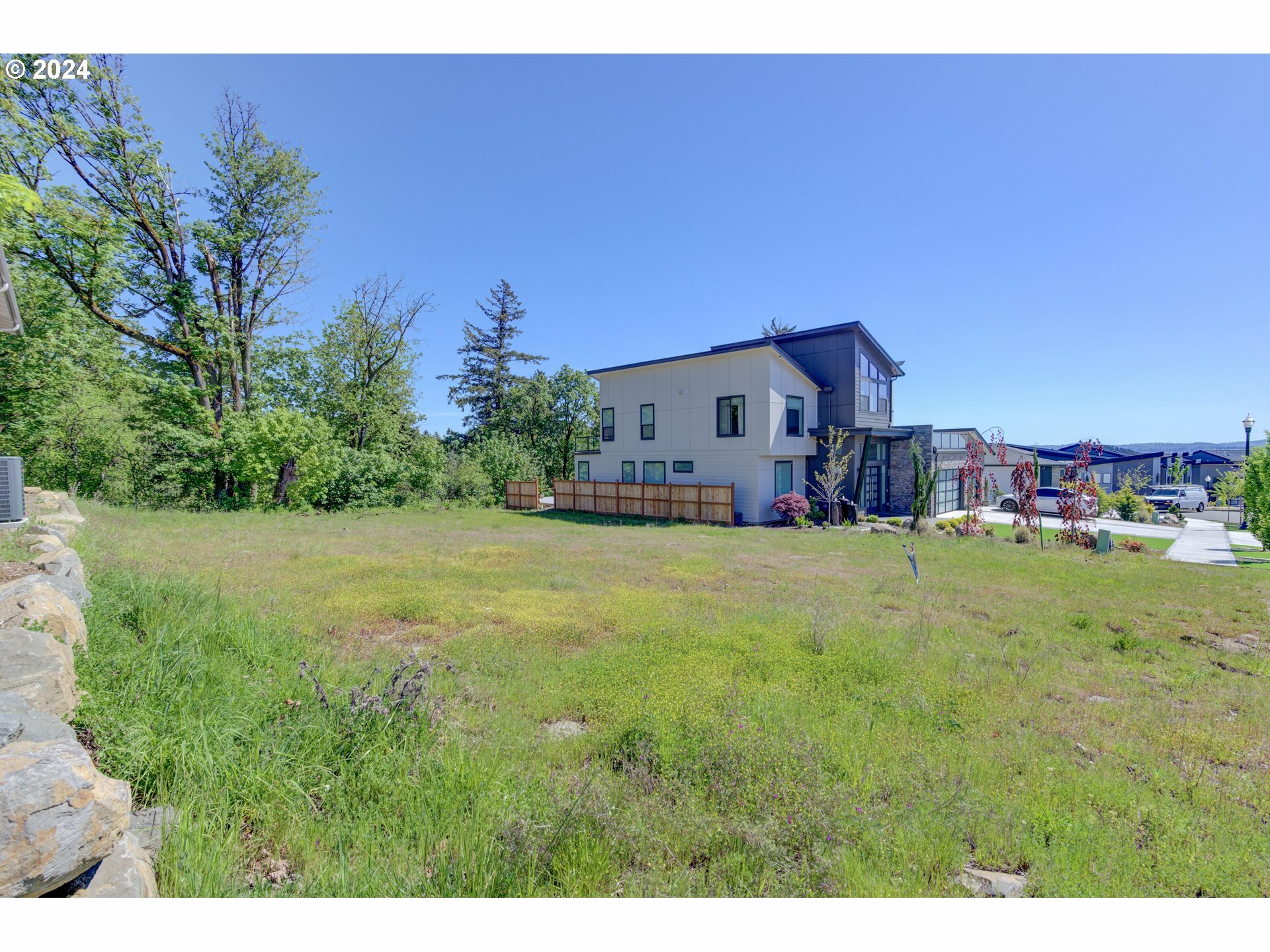 Property Photo:  4717 SE Ascension Dr  WA 98607 