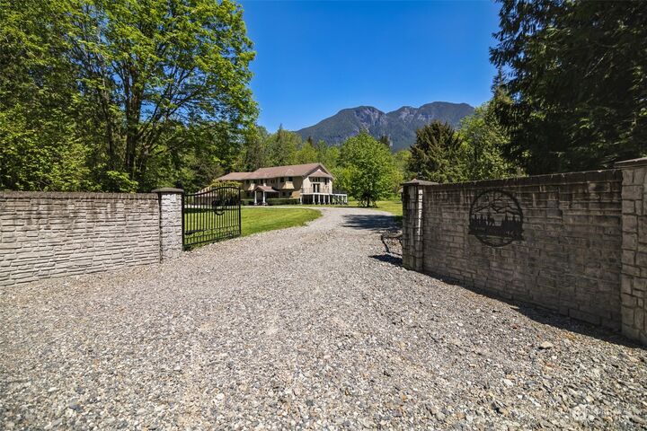 Property Photo:  15829 423rd Avenue SE  WA 98251 