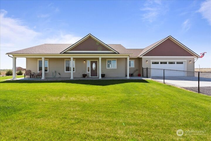 Property Photo:  19869 Road C.3 NE  WA 98851 