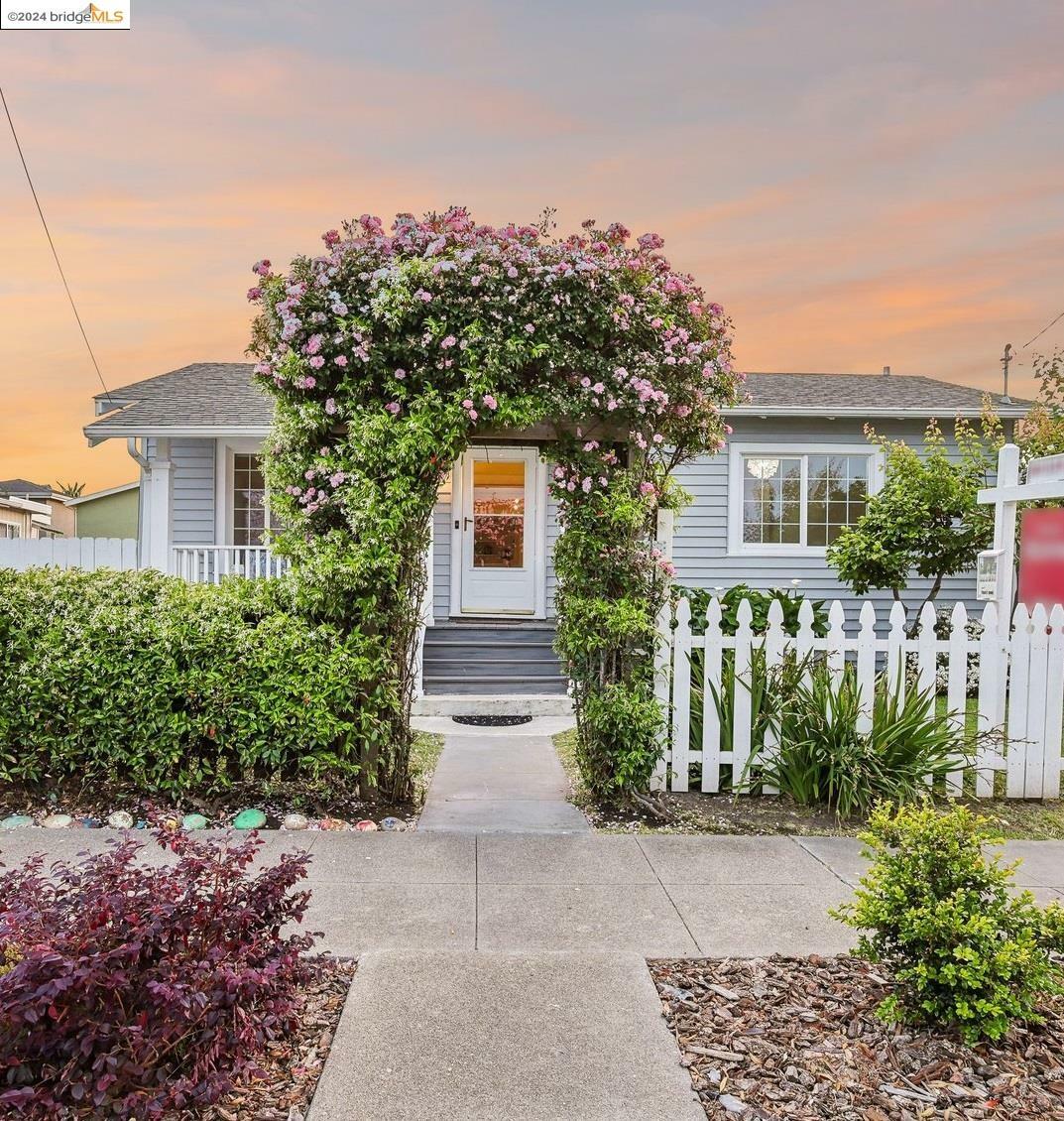 Property Photo:  238 Beach Rd  CA 94502 