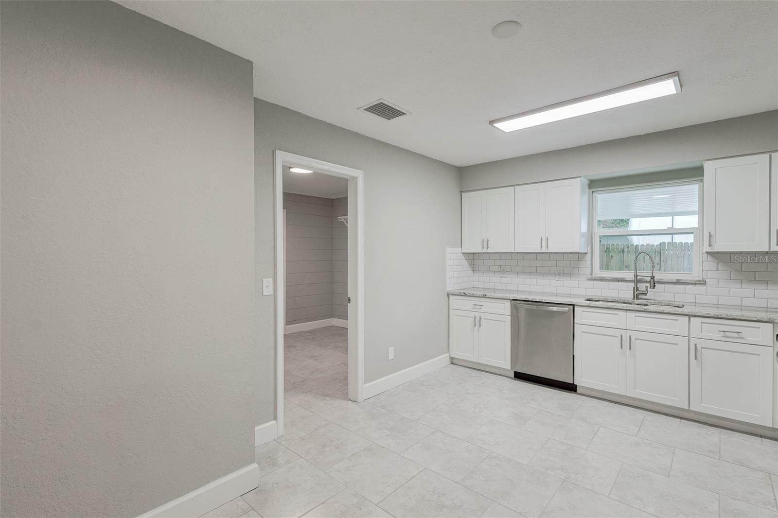 Property Photo: 4640 Weston Road FL 33830