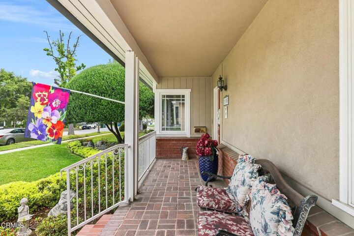Property Photo:  1105 N Hidalgo Avenue  CA 91801 
