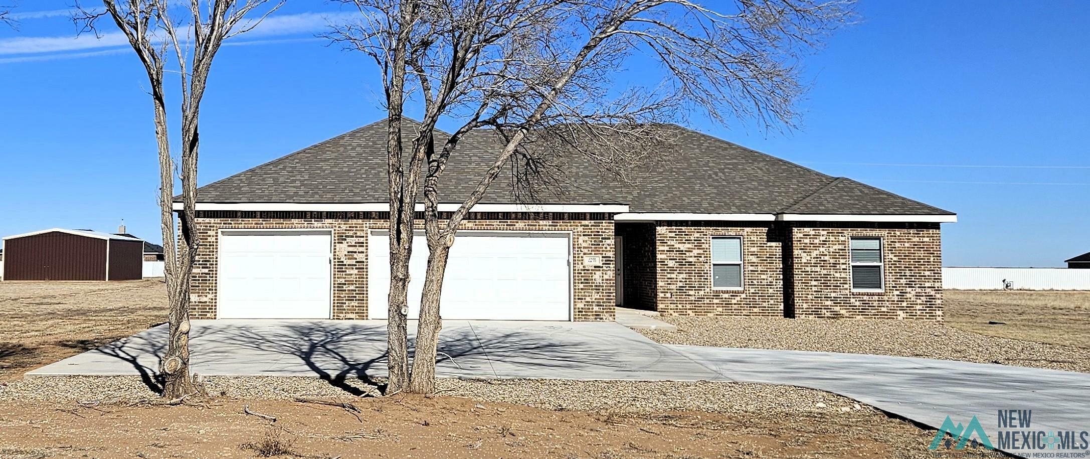 Property Photo: 1540 State Road 77 NM 88101